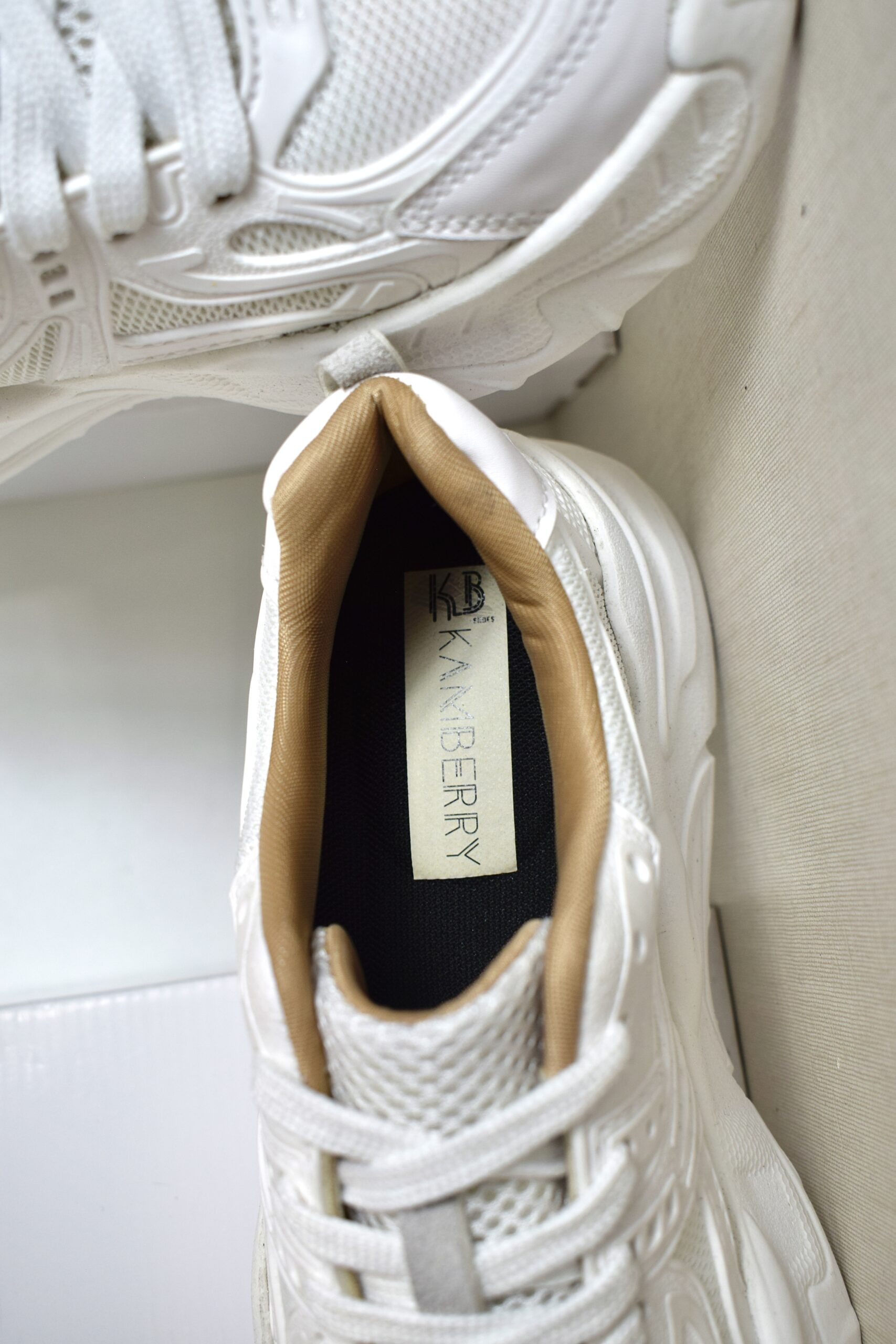 Kamelia dam sneakers A-130 - White
